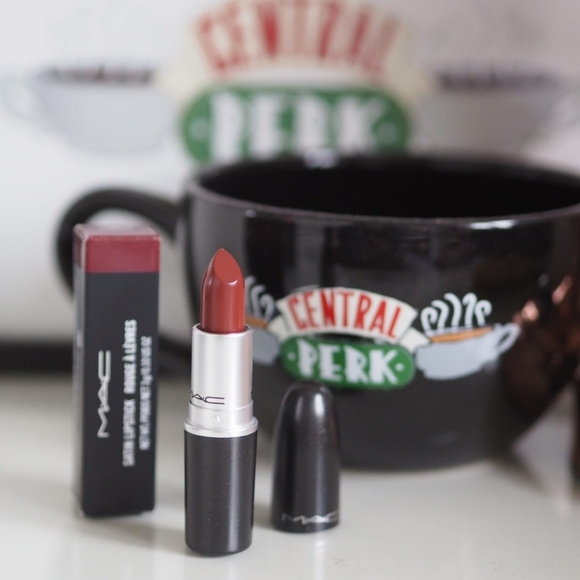 💋 M•A•C Satin Lipstick 💄 - Picture 7 of 16